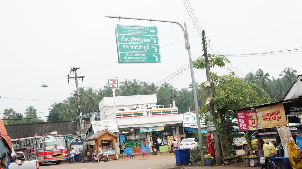 Thongphaphum Place Luaran gambar